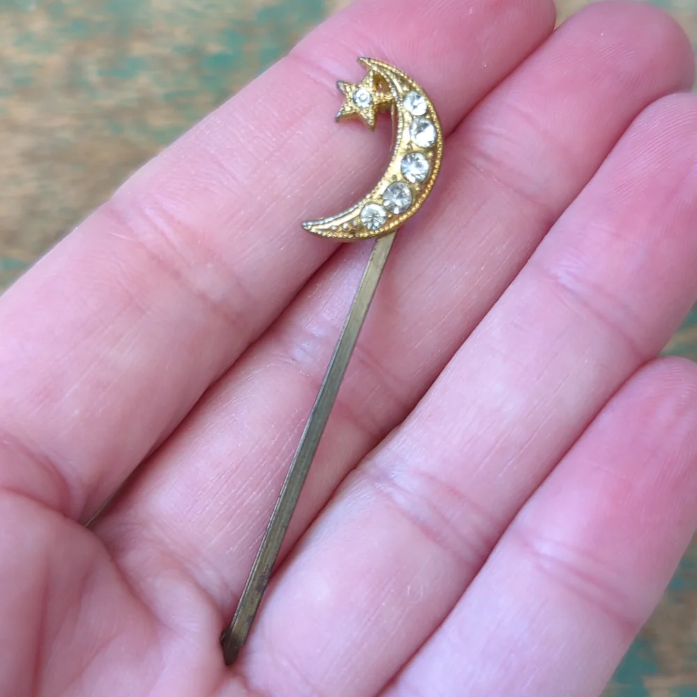 Vintage GOODY Crescent Moon & Star Pave Rhinestone Crystal Bobby Pin - RARE!